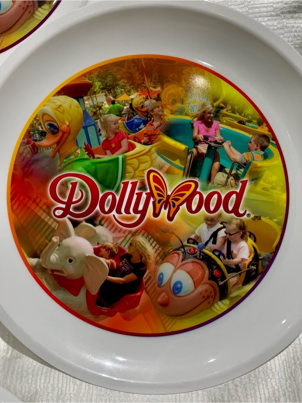 10" Dinner Plates Dollywood  4 Vintage Amusement Park Souvenir  Dolly Parton EUC